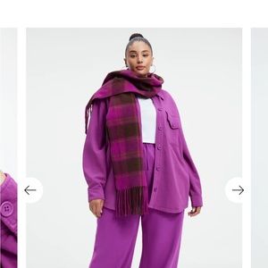 Good American Fleece Shaket. Brand new